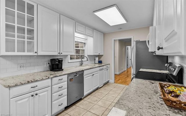 4705 Duffer Lane, Pfafftown, NC 27040