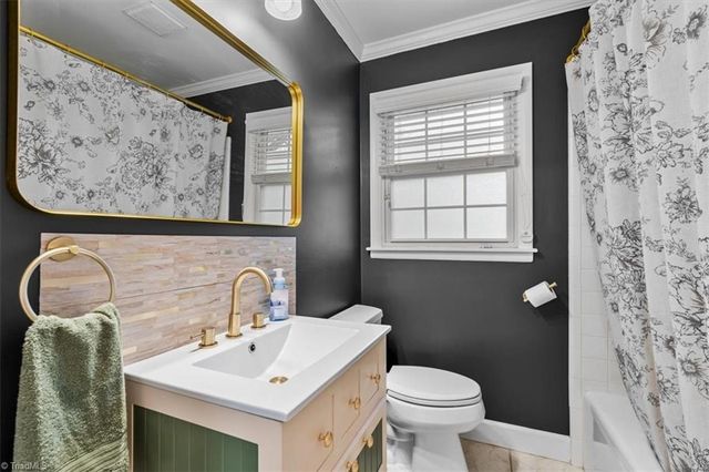 4705 Duffer Lane, Pfafftown, NC 27040