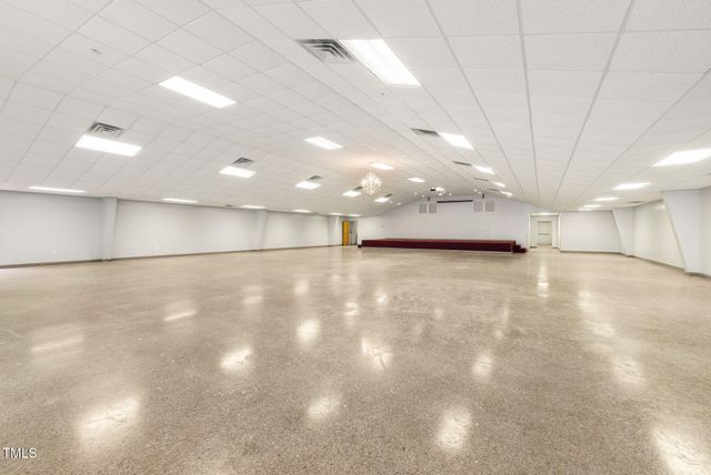 1652 Nc Hwy 125, Roanoke Rapids, NC 27870
