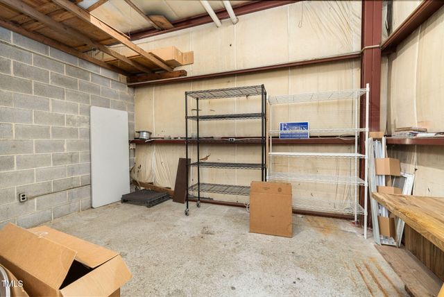 1652 Nc Hwy 125, Roanoke Rapids, NC 27870
