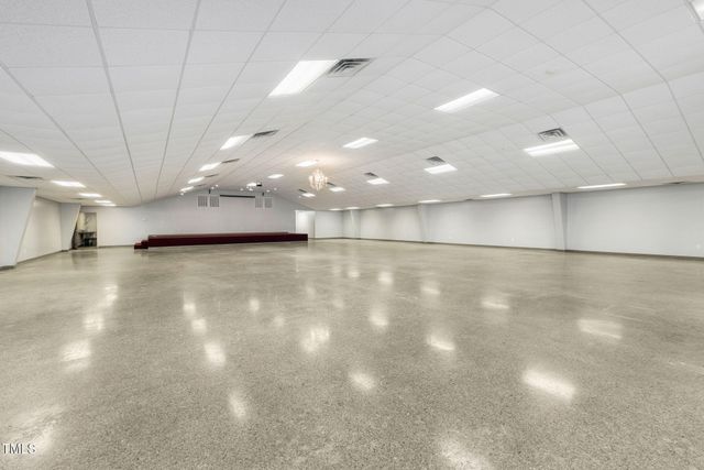1652 Nc Hwy 125, Roanoke Rapids, NC 27870
