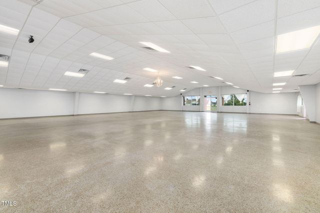 1652 Nc Hwy 125, Roanoke Rapids, NC 27870