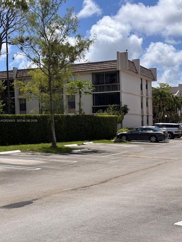 8411 Forest Hills Dr 308, Coral Springs, FL 33065