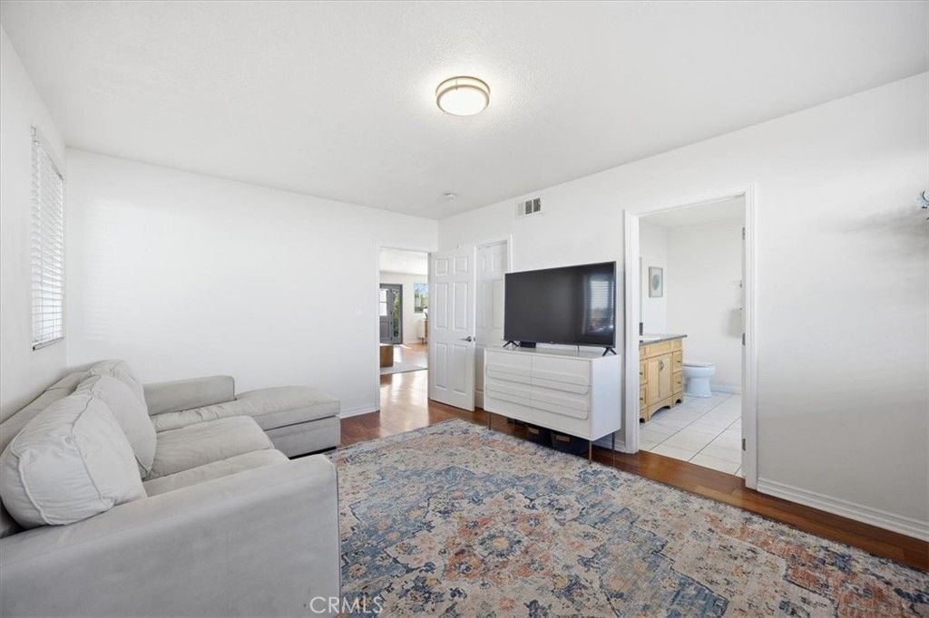 Image 16 of property listing at 5527 Norton, Torrance, CA 90503