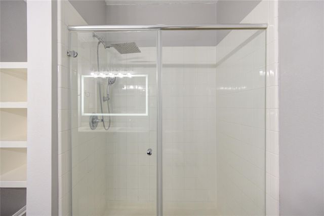 19022 Ayston Drive, Tomball, TX 77375