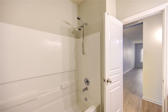 19022 Ayston Drive, Tomball, TX 77375