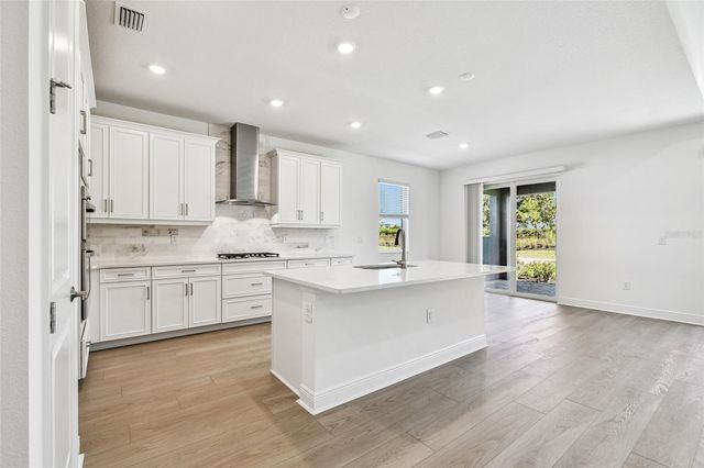 7574 SEAHAWK AVENUE, Sarasota, FL 34241