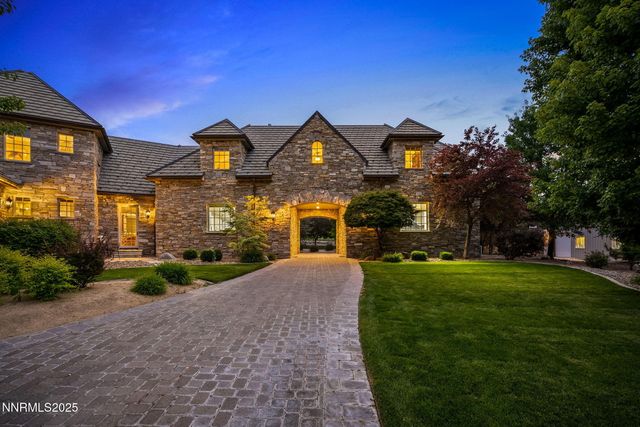 8741 Lakeside Drive, Reno, NV 89511