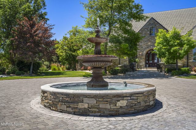 8741 Lakeside Drive, Reno, NV 89511