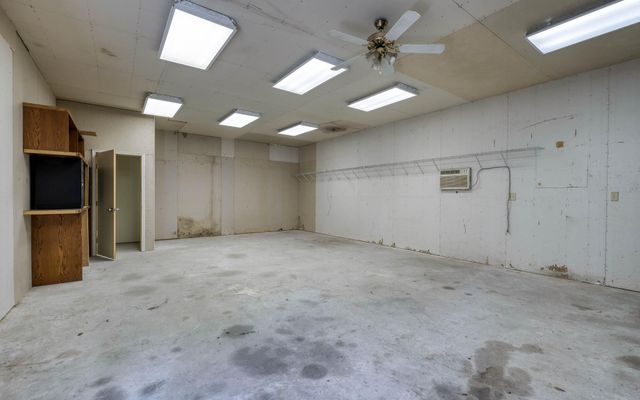 24430 Oak Hollow Boulevard, Hockley, TX 77447