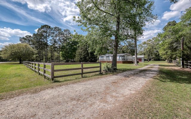 24430 Oak Hollow Boulevard, Hockley, TX 77447