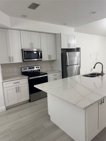 4741 NW 122nd Dr 4741, Coral Springs, FL 33076