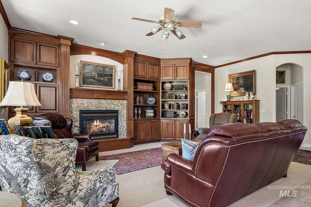 3236 S Kingsbury Way, Eagle, ID 83616