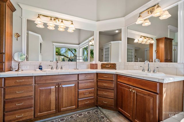 3236 S Kingsbury Way, Eagle, ID 83616