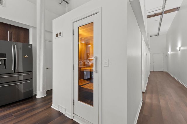 78 E Chestnut Street, 107, Columbus, OH 43215