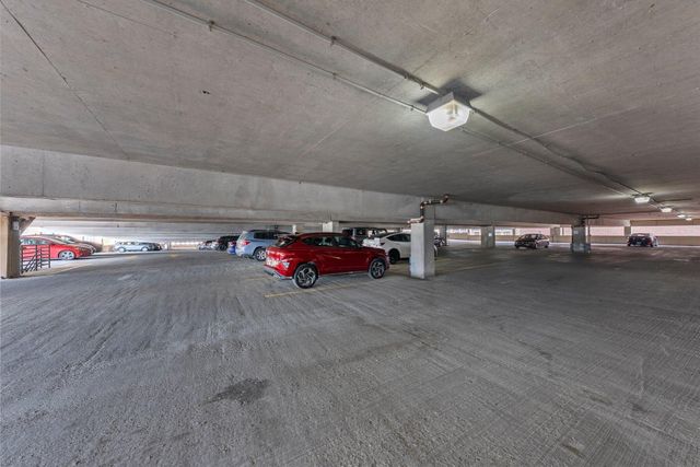 78 E Chestnut Street, 107, Columbus, OH 43215