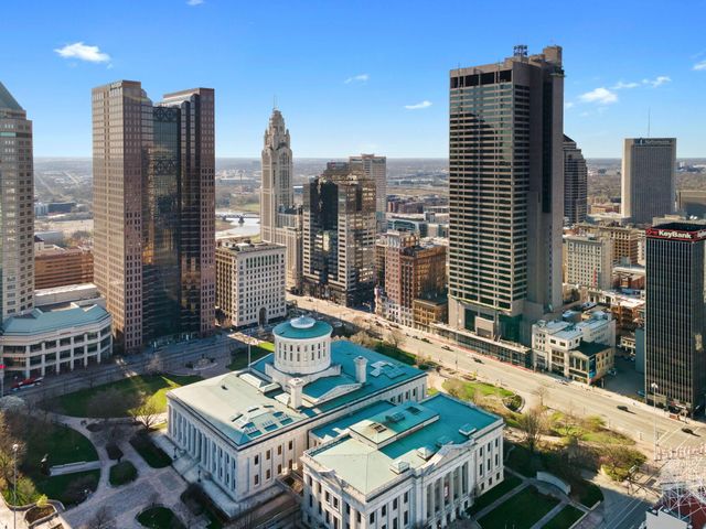78 E Chestnut Street, 107, Columbus, OH 43215