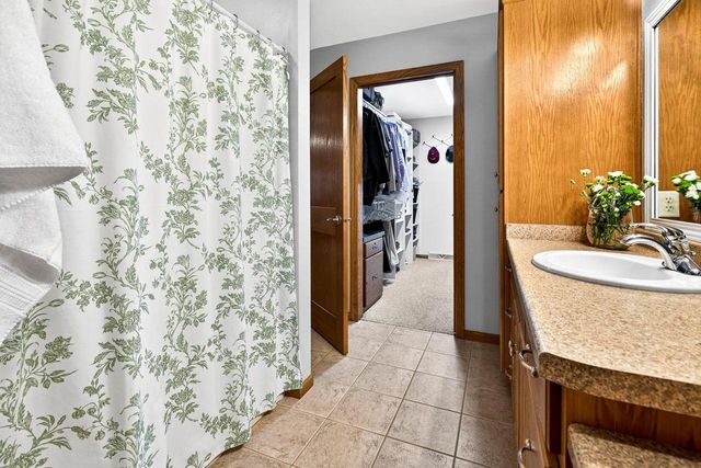 1503 NORTH STAR COURT, New London, WI 54961