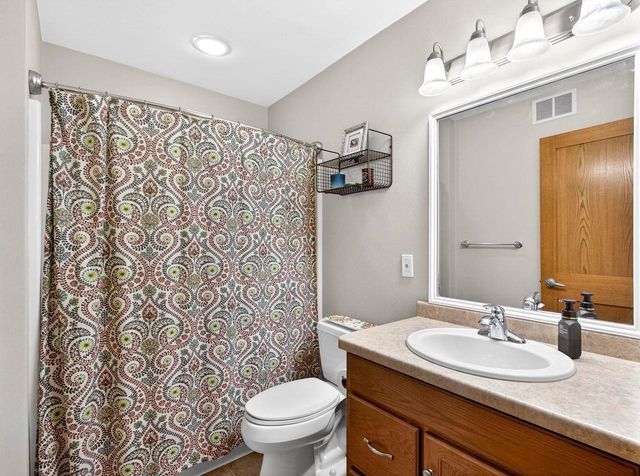 1503 NORTH STAR COURT, New London, WI 54961