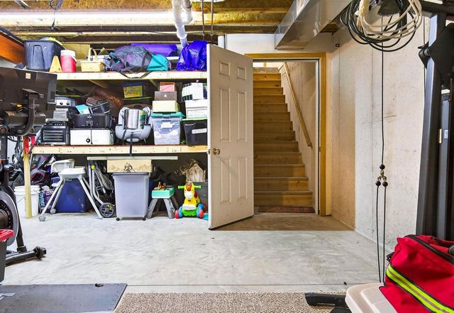 1503 NORTH STAR COURT, New London, WI 54961