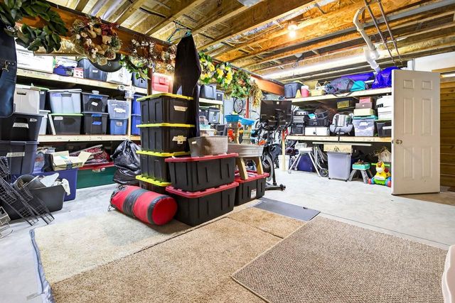 1503 NORTH STAR COURT, New London, WI 54961