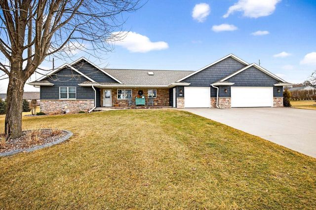 1503 NORTH STAR COURT, New London, WI 54961