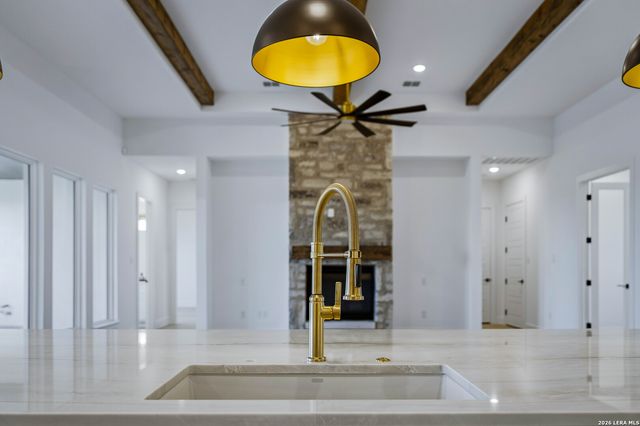 1552 Vintage Way, New Braunfels, TX 78132