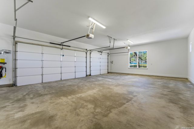 1552 Vintage Way, New Braunfels, TX 78132