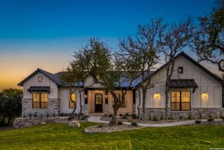 1552 Vintage Way, New Braunfels, TX 78132