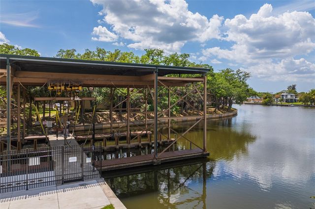 6104 SCHOONER WAY, Tampa, FL 33615