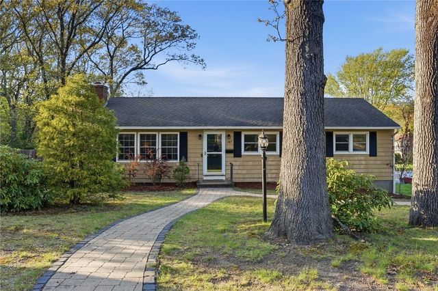 187 Maplewood Drive, East Greenwich, RI 02818