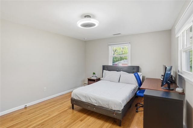 187 Maplewood Drive, East Greenwich, RI 02818