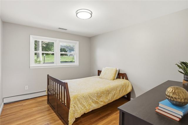 187 Maplewood Drive, East Greenwich, RI 02818