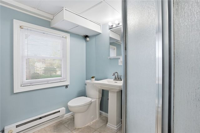 187 Maplewood Drive, East Greenwich, RI 02818