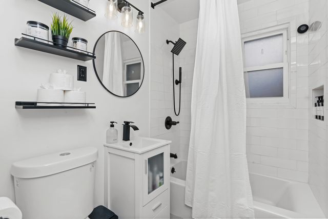 2800 Madison Avenue 1B, Bridgeport, CT 06606