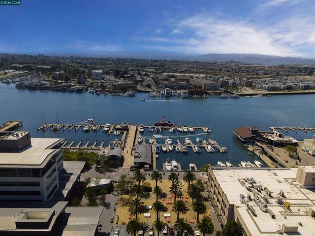 410 Webster St 5, Oakland, CA 94607