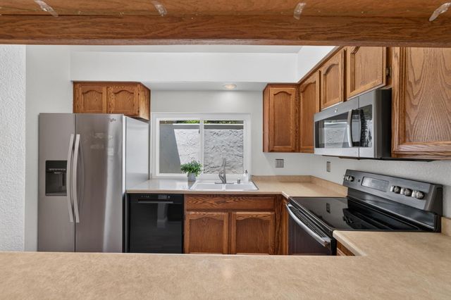4617 Satinwood Way, Sacramento, CA 95842