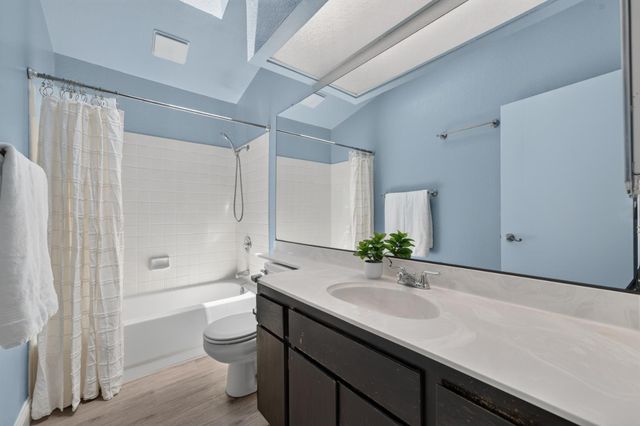 4617 Satinwood Way, Sacramento, CA 95842