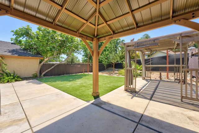 4617 Satinwood Way, Sacramento, CA 95842