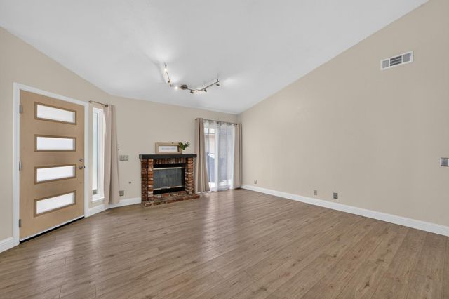 4617 Satinwood Way, Sacramento, CA 95842