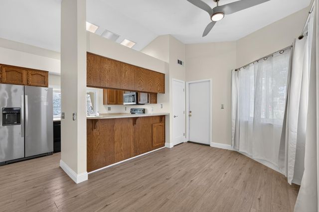 4617 Satinwood Way, Sacramento, CA 95842