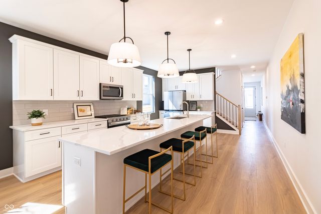 2051 Columbia Avenue, Indianapolis, IN 46202