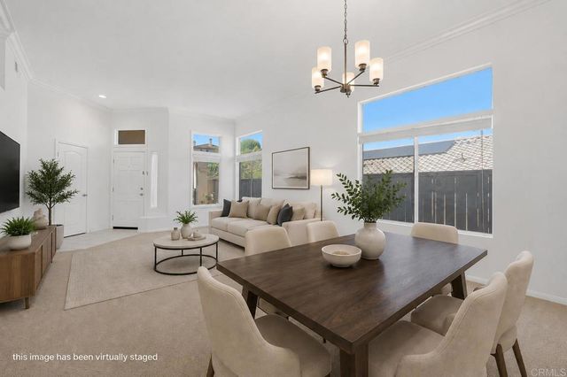 810 Calle Montera, Escondido, CA 92025