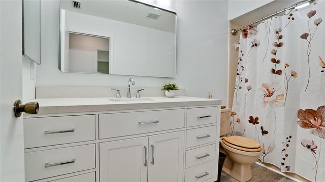 1806 67TH STREET W, Bradenton, FL 34209