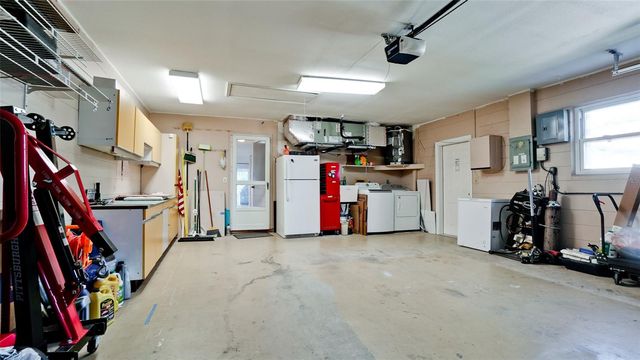 1806 67TH STREET W, Bradenton, FL 34209