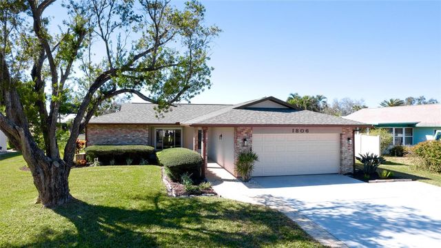 1806 67TH STREET W, Bradenton, FL 34209