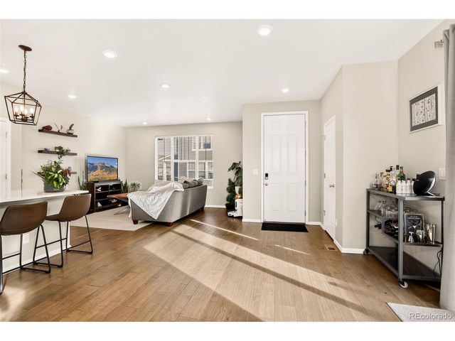 7184 Othello St, Castle Pines, CO 80108