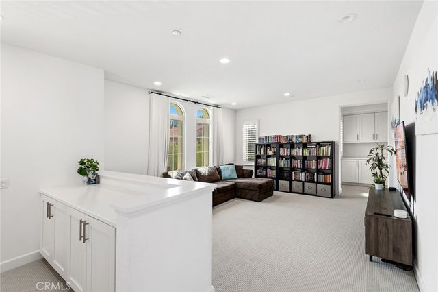61 Furlong, Irvine, CA 92602
