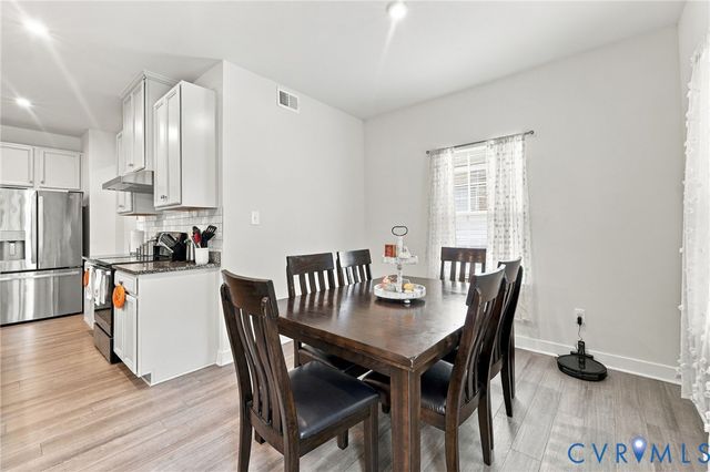 8724 Kingsland Park Dr, North Chesterfield, VA 23237
