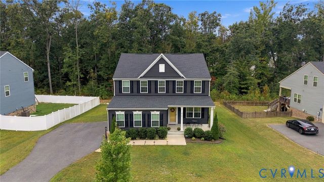 8724 Kingsland Park Dr, North Chesterfield, VA 23237